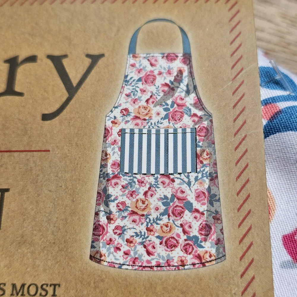 Pantry Cotton Floral Apron With Striped Pocket
